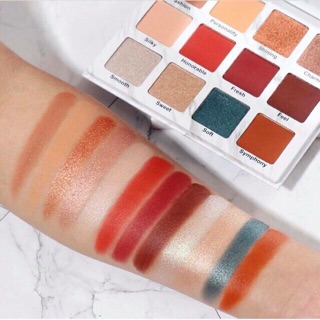 Phấn mắt novo vivid color