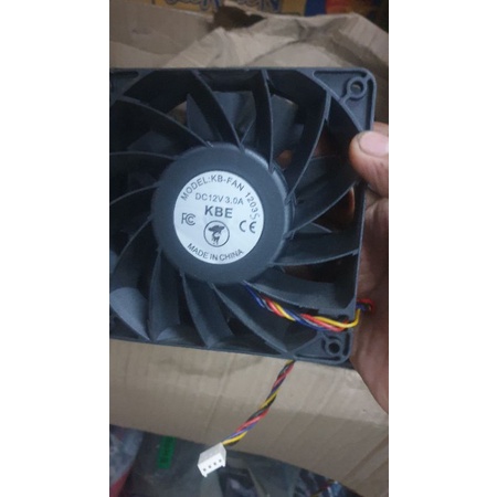 Quạt 12cm siêu mạnh, 2.7A 3.0A 3.3A 3.4A 4A, có dây điều khiển tốc độ, 12vdc.