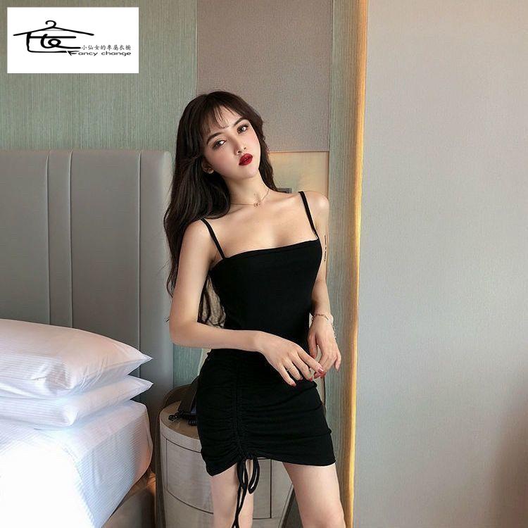 Đầm Hai Dây Ôm Dáng Màu Đen Thời Trang Mùa Hè Năm 2021 Cho Bạn Gái