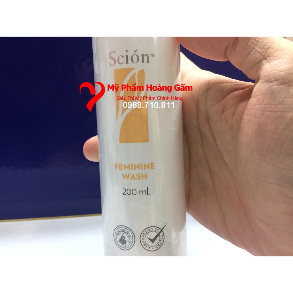 Dung Dịch Vệ Sinh Phụ Nữ Scion Phụ Khoa Nuskin 200ml