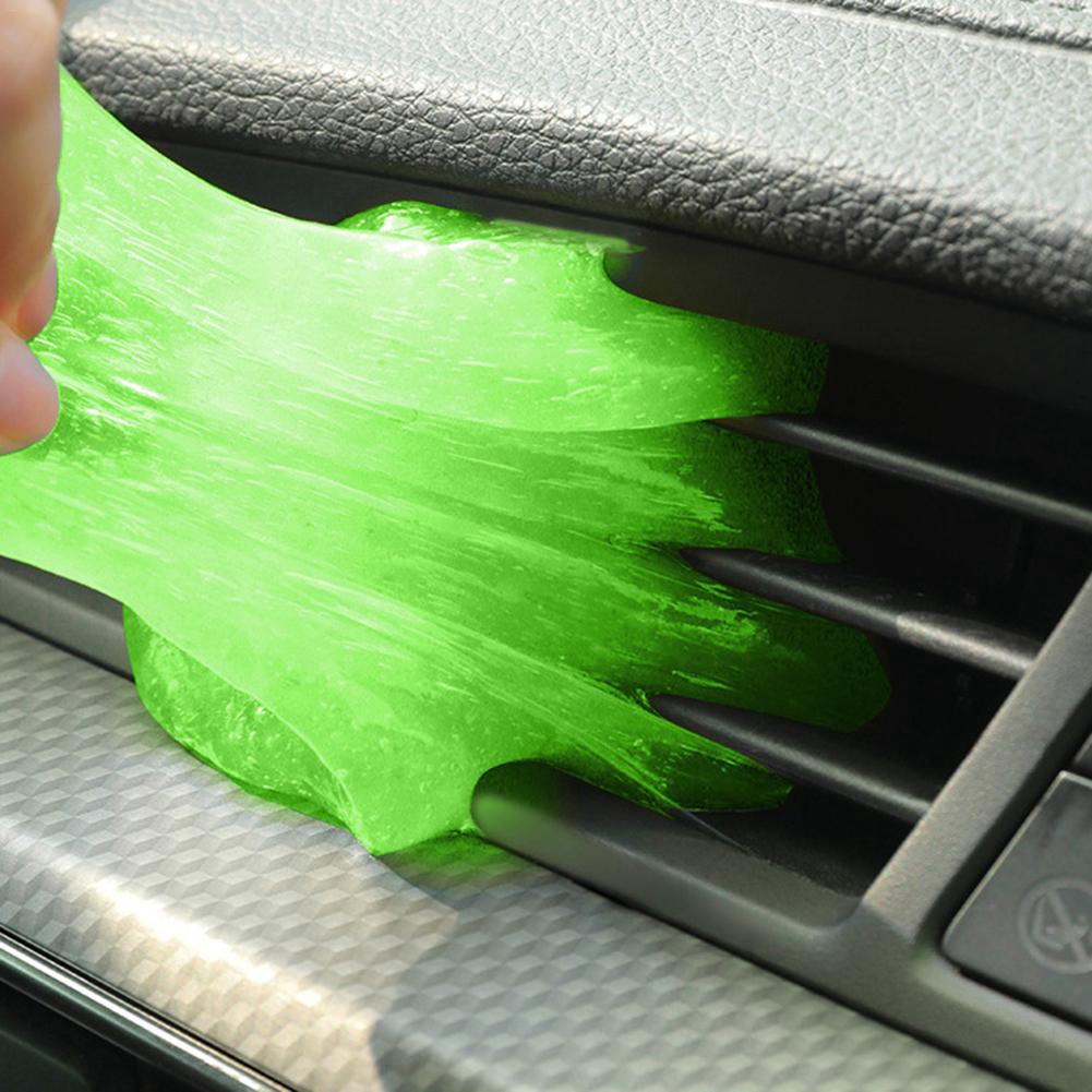 Miếng bọt dẻo mềm mại dùng để vệ sinh lỗ thông khí trên xe ô tô