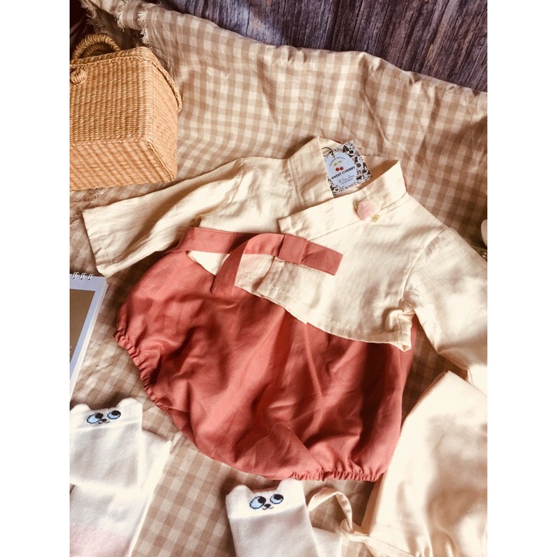 Sét bộ hanbok cho bé