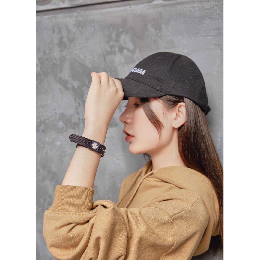[Mã FAJGT8 giảm 15% đơn 99K] Vòng tay Unisex hoa cúc dành cho nam nữ Hot Trend PK10 Miucho | BigBuy360 - bigbuy360.vn