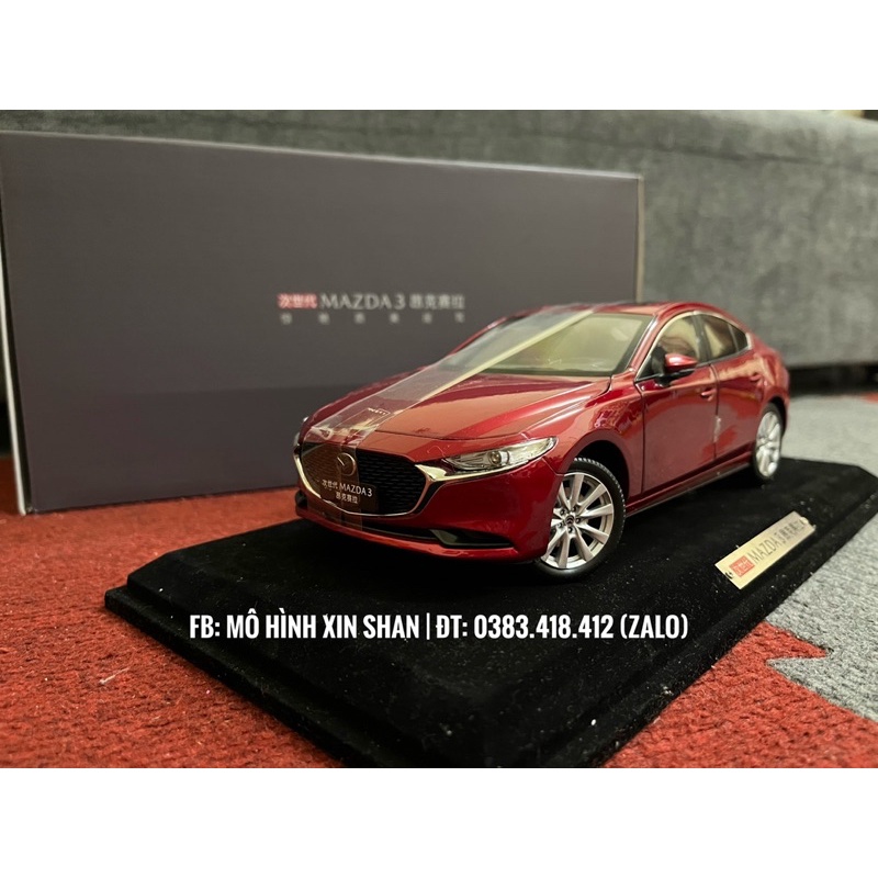 MÔ HÌNH XE MAZDA 3 2020  KIM LOẠI