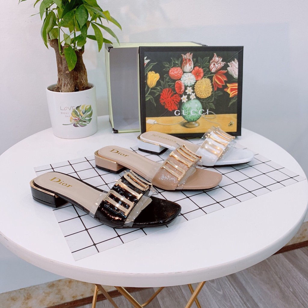 dép nữ thời trang có chữ hàng đẹp