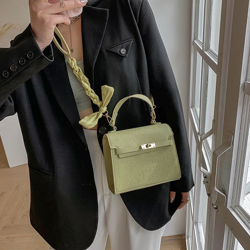 Túi Đeo Chéo mini Mùa Hè Thêu Nổi Họa Tiết Phong Cách Mới Thời Trang Cho Nữ