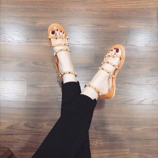 Sandal chiến binh đinh