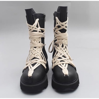 Giày boots nữ đế bằng phong cách GOTHIC