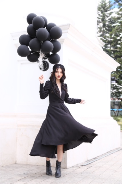 VÁY ĐI PROM - LADY LADY DRESS - VÁY CỔ KHOÉT SÂU TAY DÀI | BigBuy360 - bigbuy360.vn