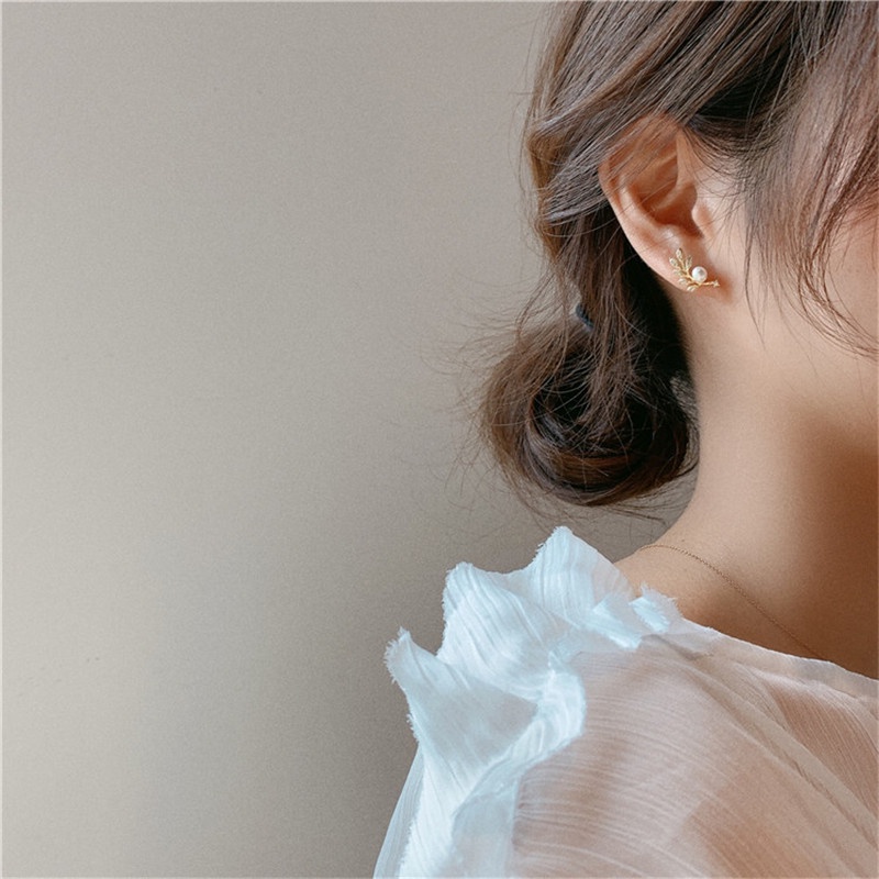 Khuyên Tai Đính Ngọc Trai Thời Trang Hàn Quốc