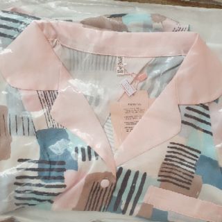 Set bộ mặc nhà dáng pizama lụa đùi