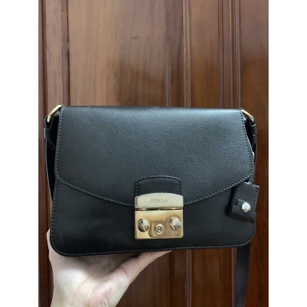 (HÀNG CHUẨN AUTH 100% )THANH LÝ TÚI FURLA BẢN CỔ MÀU ĐEN ONYX