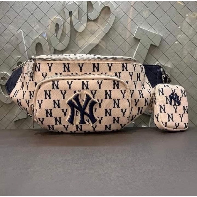 Túi đeo chéo MLB Monogram Hip-Sack New York Yankees 32BGC9111-50L tiệm của Diệu