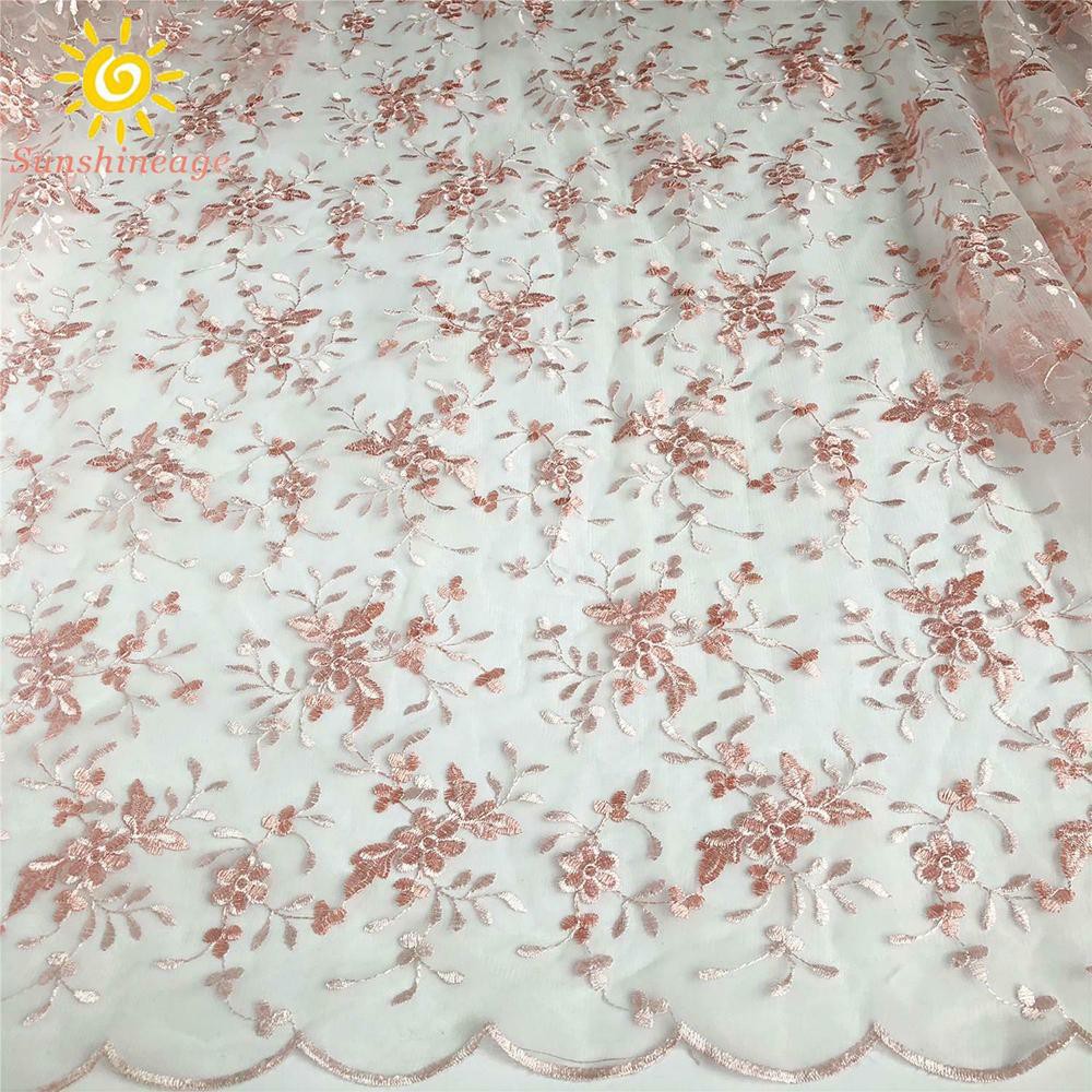 Vải Lưới Thêu Hoa Xinh Xắn 91x135cm