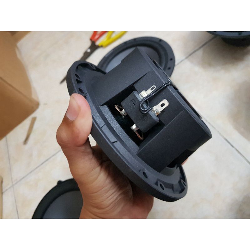 Loa cánh cửa xe hơi ô tô size 16cm . loa đồng trục cho hệ thống âm thanh loa xe hơi ô tô