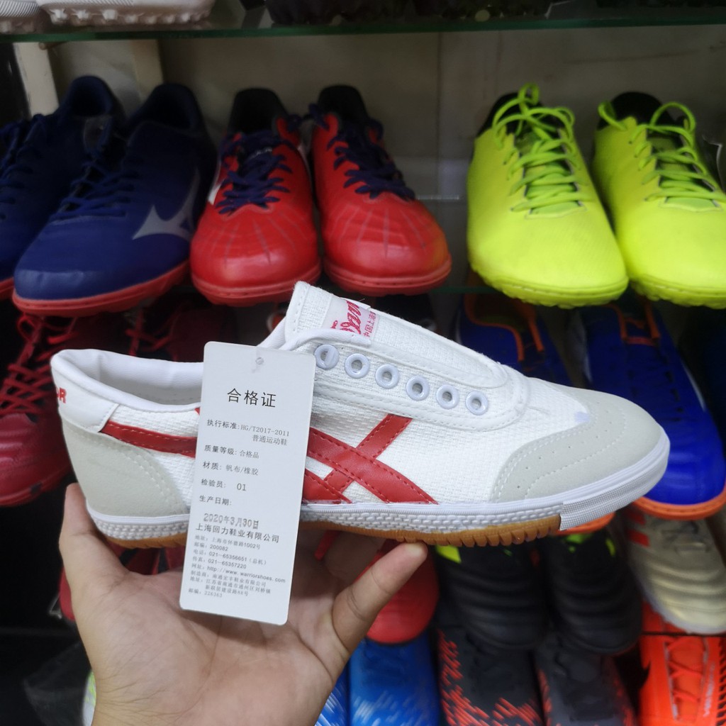 Giày bata trung quốc nội địa