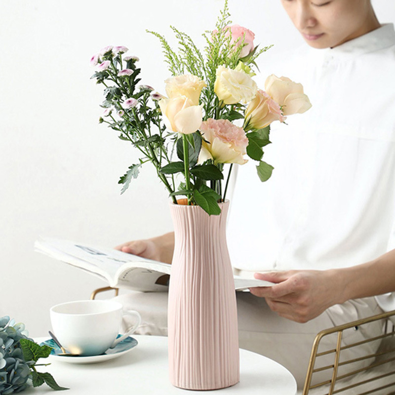Lọ hoa nhỏ bằng nhựa phong cách Bắc Âu hiện đại dùng cho trang trí