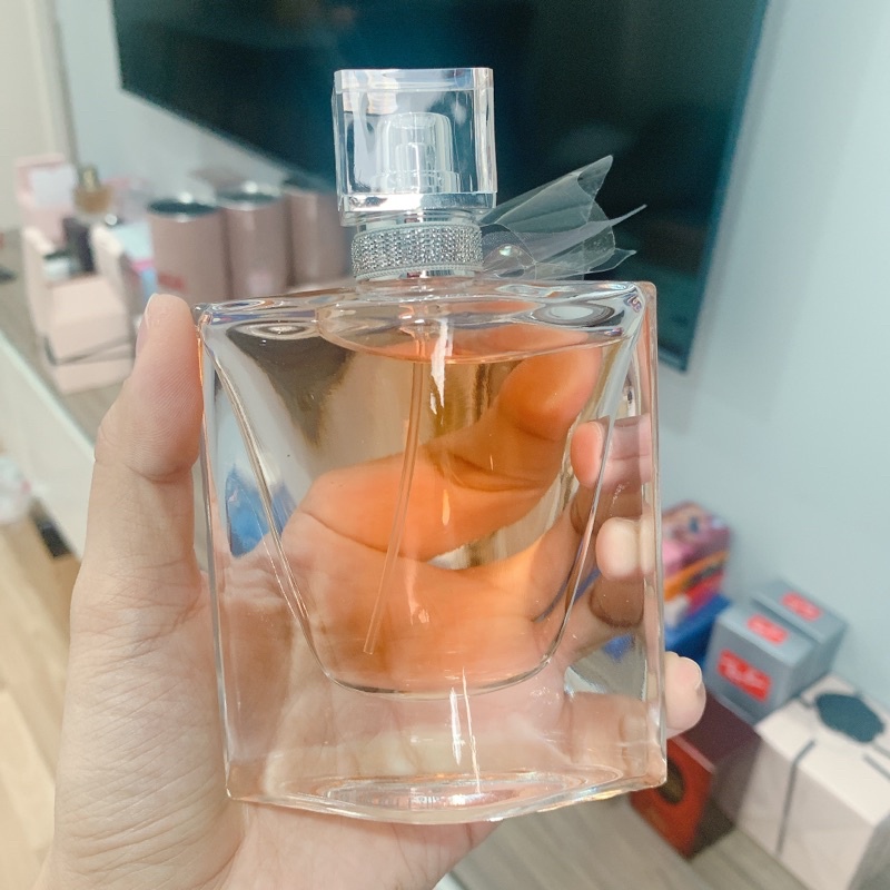 Nước hoa ngọt ngào quyến rũ