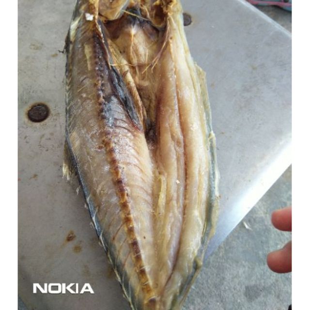 1kg CÁ Thu khô size 4-5 còn/kg dai ngon vị vừa ăn, đảm bảo cá thu nhà làm phơi khô | BigBuy360 - bigbuy360.vn