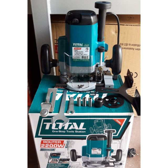 Máy phay gỗ Total 2200W TR11122
