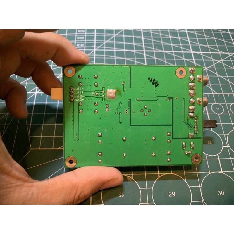 Mạch class T tồn kho 2*10w ( phải thay tụ )