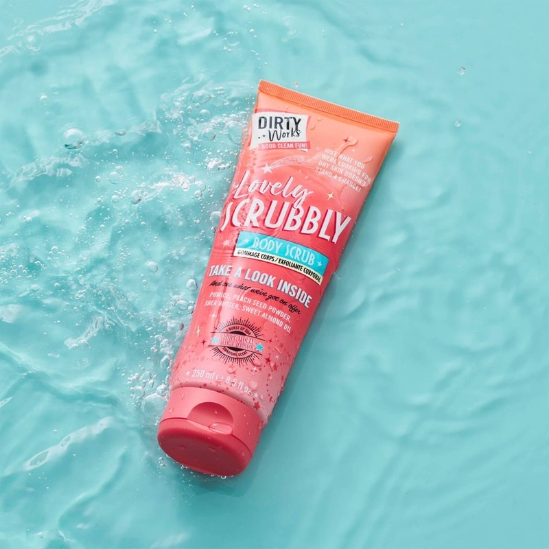 Tẩy da chết DirtyWorks Lovely Scrubbly 250ml Pháp 300k
