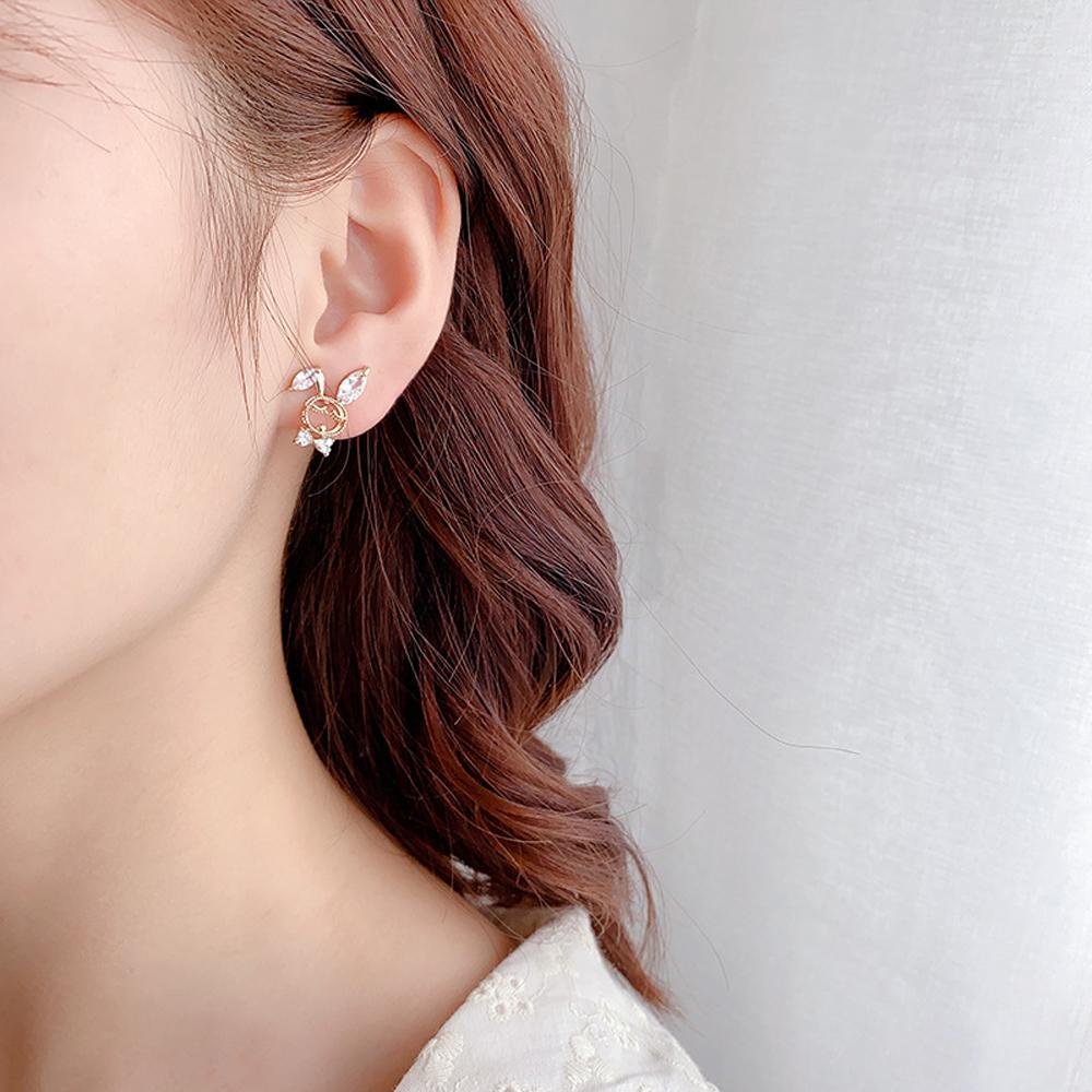 Bông Tai Xỏ Lỗ Hình Cà Rốt / Thỏ Dễ Thương Thời Trang Cho Nữ