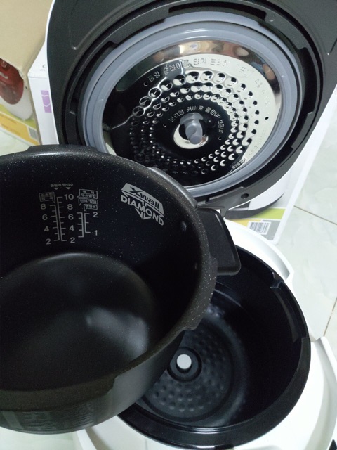Nồi cơm điện cuckoo cao tần 1,8 lít CRP HMF1070SB | BigBuy360 - bigbuy360.vn