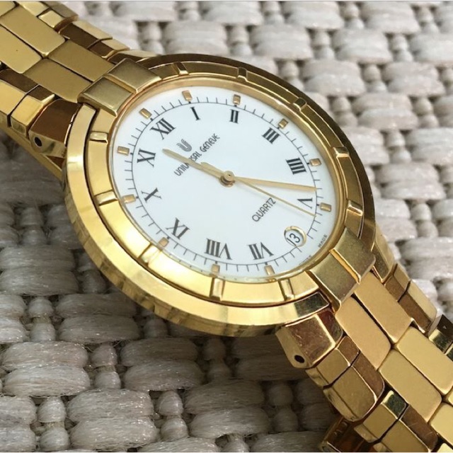 Đồng hồ Unisex Thuỵ sỹ Unversal Geneve Quartz - Lắc kê vàng 18K