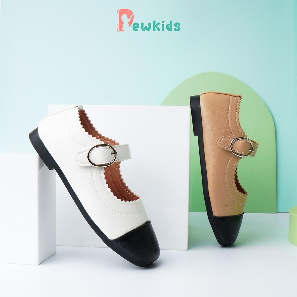 Giày búp bê cho bé Dewkids thiết kế quai dán phối màu B&amp;W đơn giản năng động