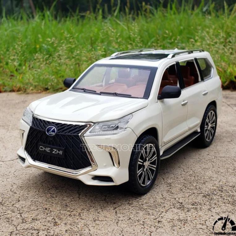 Mô hình xe Lexus LX570 Supersport 1:24 CheZhi