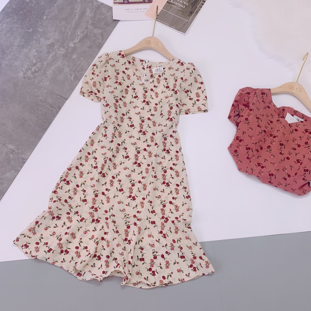 [Mã WASTMAY giảm 15% tối đa 30K đơn 150K] BÁN SỈ VÁY HOA ĐŨI TẰM CỔ V ĐUÔI CÁ 2 MÀU CHO NỮ | BigBuy360 - bigbuy360.vn