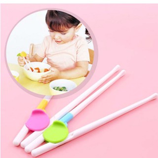 Set 2 đôi Đũa tập ăn cho bé yêu