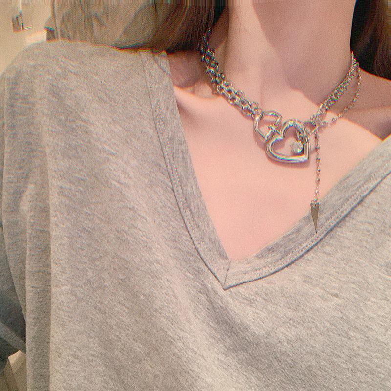 Vòng cổ TRÁI TIM BP Lisa Jisoo Jennie Rose THẢ HẠT dây chuyền phong cách Hàn Quốc sang chảnh cá tính xinh xắn dễ thương