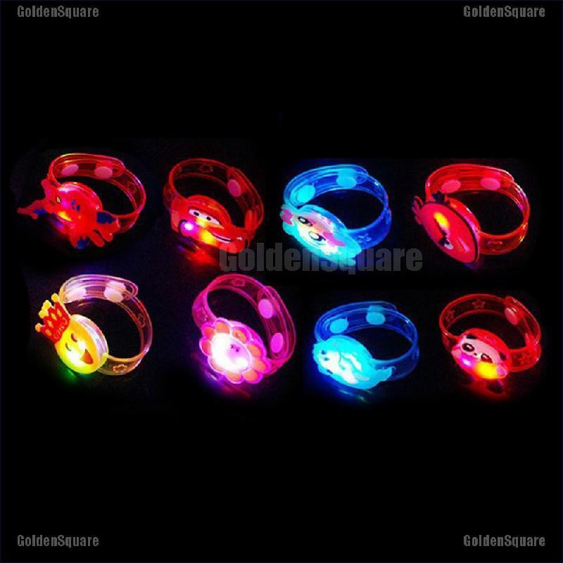 Đồng Hồ Đeo Tay Đèn Pin LED Kiểu Dáng Hoạt Hình Dễ Thương Cho Bé