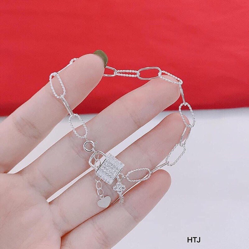 LẮC TAY KHOÁ HÀNG MỚI LINH MIU SILVER