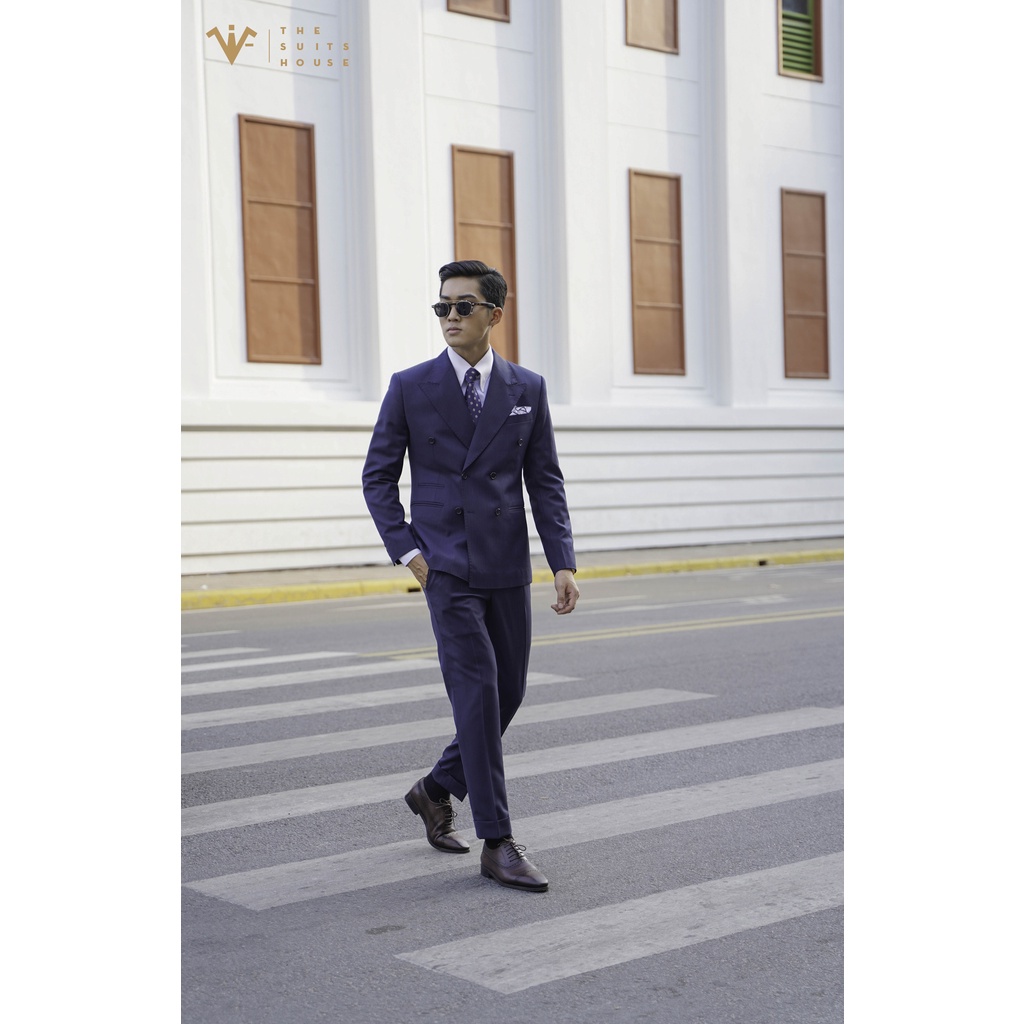 Bộ vest nam xanh đen kẻ sọc chất wool vê xếch vạt nhọn 4 khuy túi xẻ The Suits House