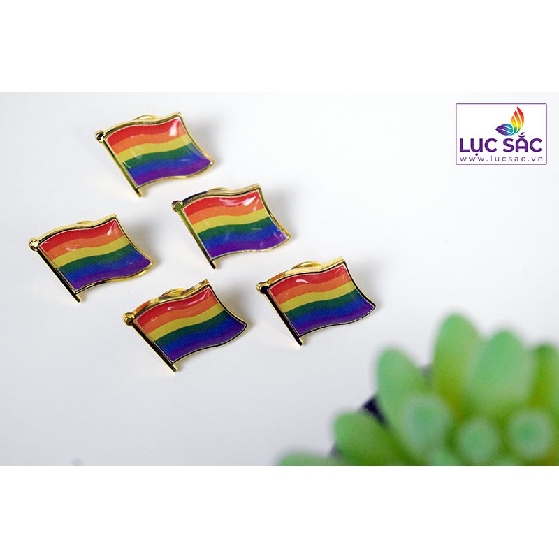 Huy hiệu cờ lục sắc LGBT - TT004