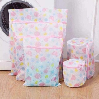 Sét 5 túi giặt quần áo, đò lót đủ loại kích thước.