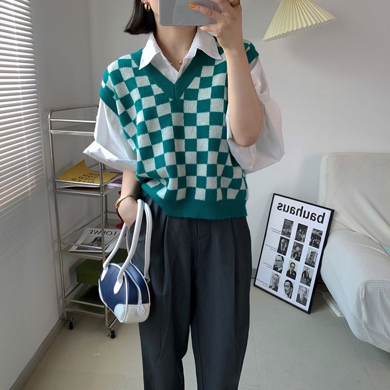 Áo khoác ghi lê họa tiết caro phong cách retro Nhật Bản