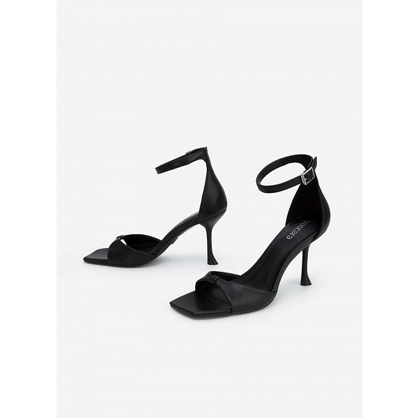 Vascara iày Ankle Strap Quai Nơ Spool Heels - SDN 0699 - Màu Đen