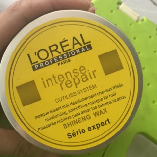 Sáp vuốt tóc tạo kiểu