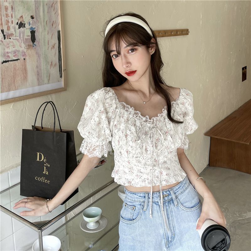 Áo Croptop Tay Phồng Họa Tiết Hoa Thiết Kế Mới Thời Trang Mùa Hè 2022