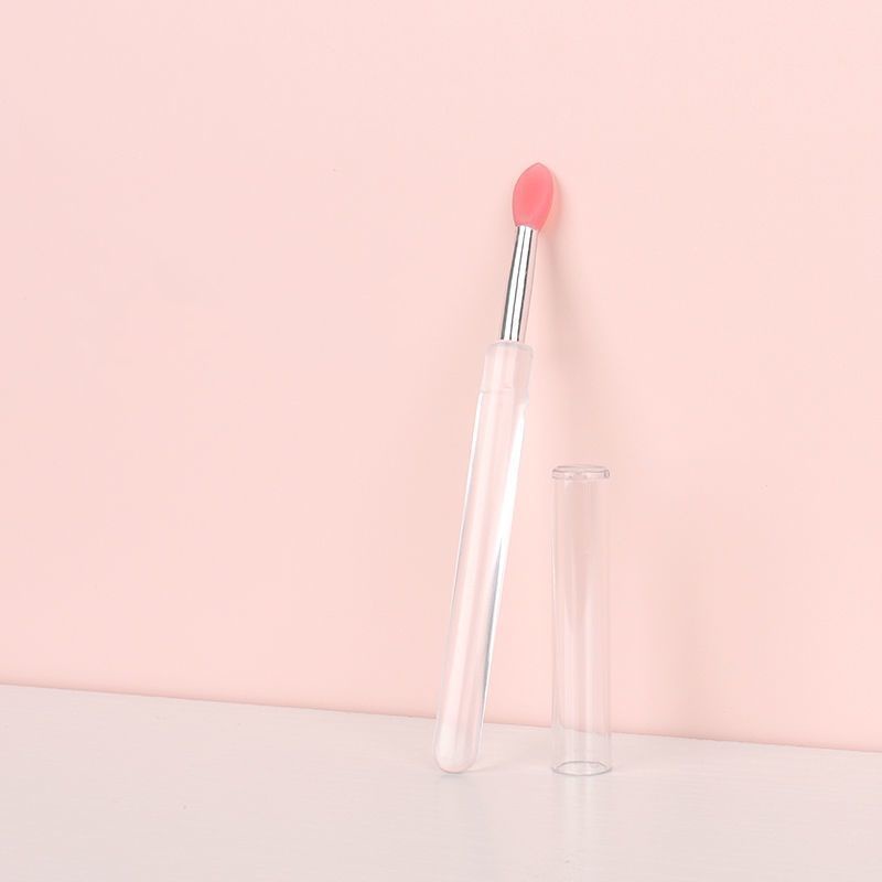 Cọ Trang Điểm Môi Bằng Silicone Kèm Nắp Đậy Tiện Lợi