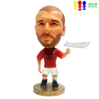 Tượng cầu thủ bóng đá Roy Keane