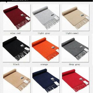 Khăn len cừu acne