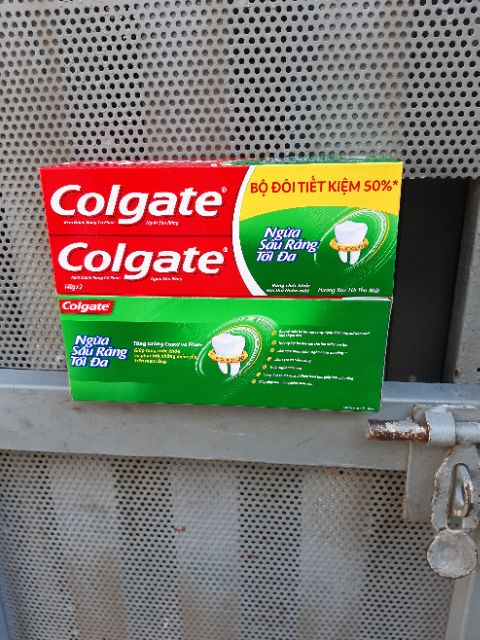 (giá tốt) Lô 2 Colgate Maxfresh bạc hà (175g x 2 cây)Kem đánh răng