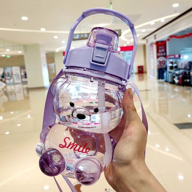 Bình nước hình con gấu dễ thương dung tích 1 lít có kèm dây đeo có tặng kèm sticker 2d và 3d
