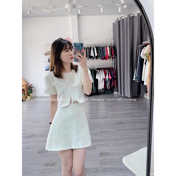 Váy thiết kế