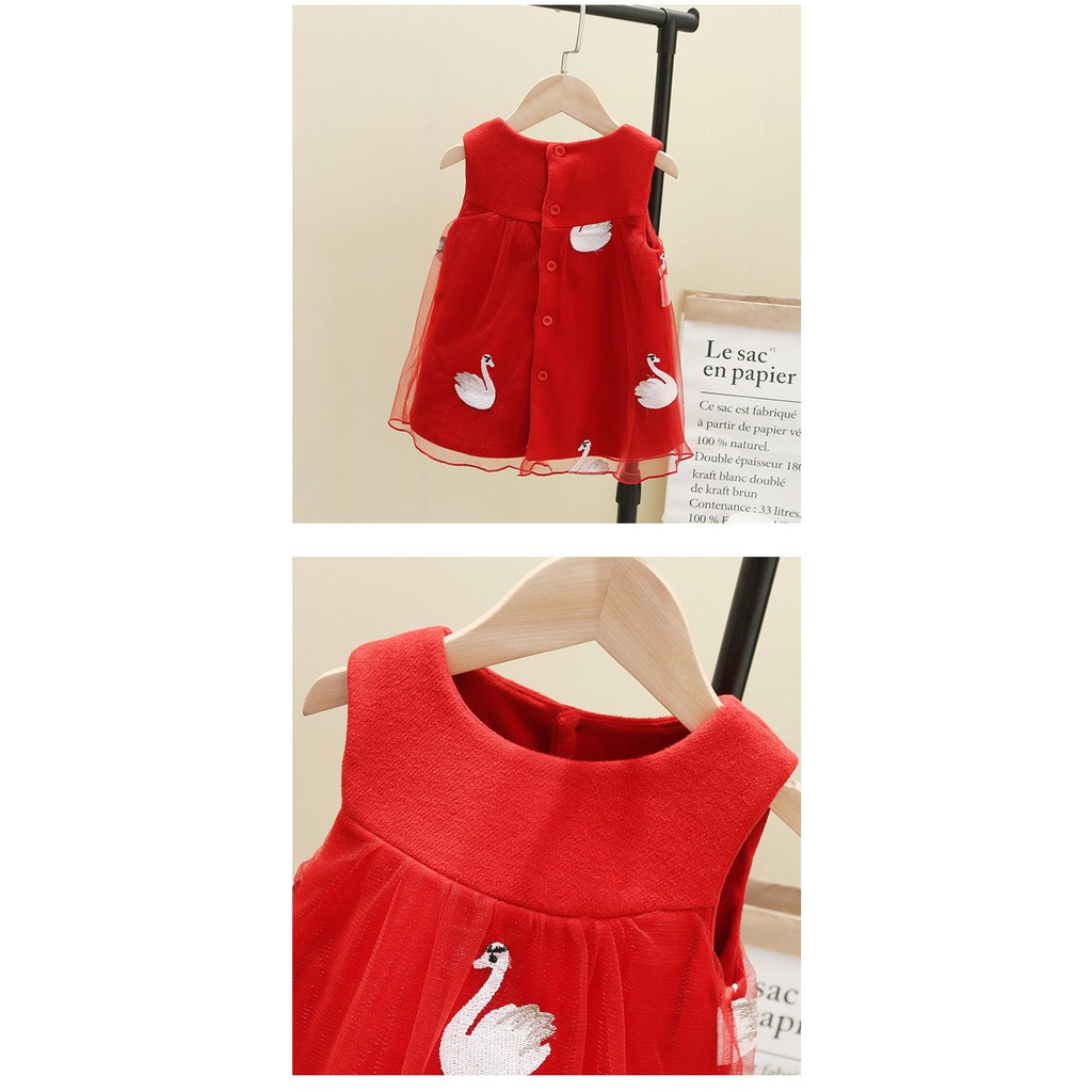 Váy gile đỏ phủ voan hình thiên nga cực xinh cho bé diện Noel/ Tết